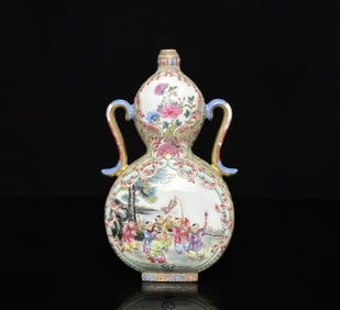 A piece of Qianlong year system Gu Yuexuan baby play picture flower window binaural gold-painted