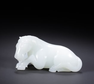 A piece of Qing Dynasty Hetian jade horse handle