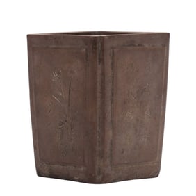 A purple sand pen holder of the Qing Dynasty