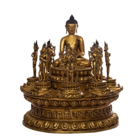 A bronze gilt Buddha statue of the Qing Dynasty