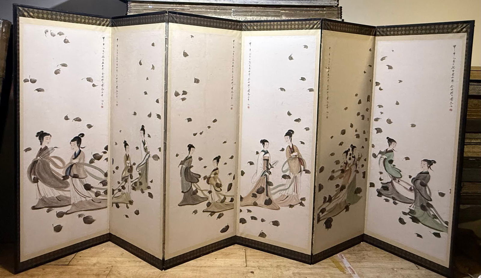 A picture of Fu Baoshi's Xiangjun Xiang Lady: Fu Baoshi's picture of Mrs. Xiangjun Xiang SIZE: Single core 55x160x6cm Overall screen 175x369cm (The Dimensions Of All Batches Are Manually Measured.If You Need More Detailed Information, Please Cont