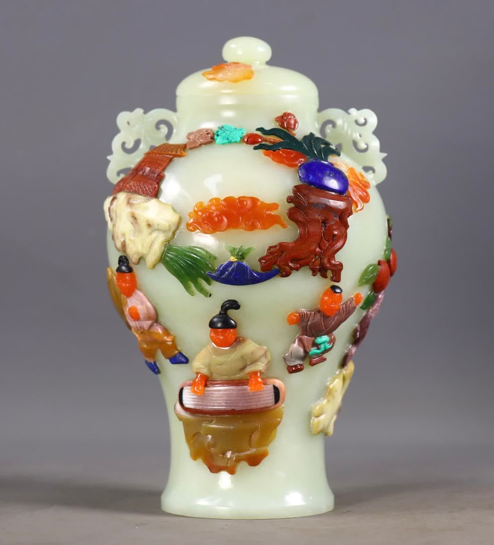 A Qing Dynasty Hetian jade eight treasure inlaid amphora: Qing Dynasty Hetian jade eight treasures inlaid amphora SIZE: H:18cm L:9.5cm W:9cm W:669g (The Dimensions Of All Batches Are Manually Measured.If You Need More Detailed Information, Please Contact Our