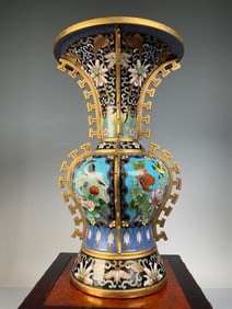 Cloisonné flower and bird pattern out of the ridge phoenix tail