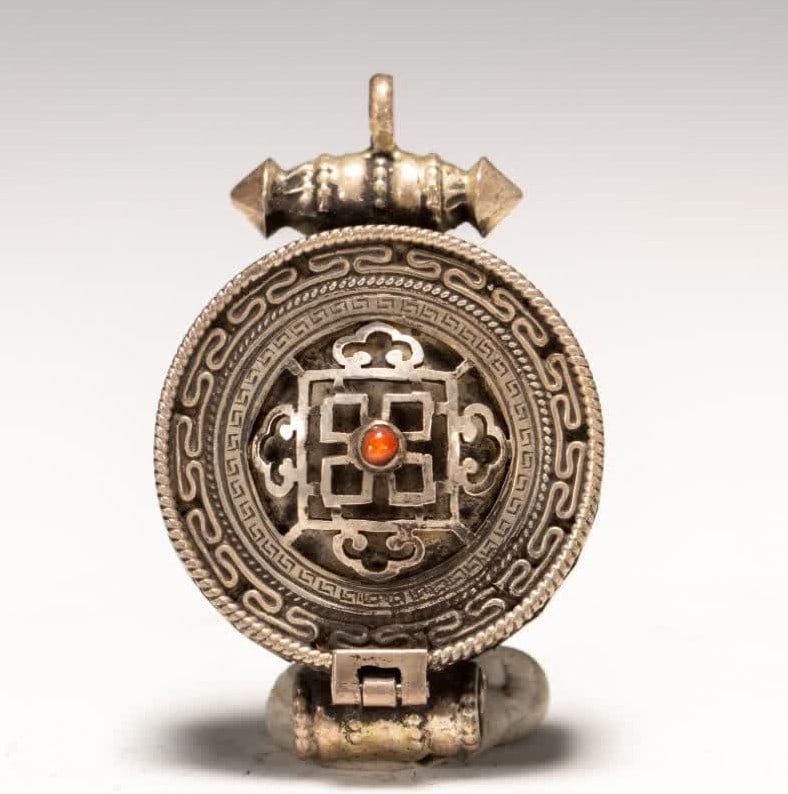 A Qing Dynasty Tibetan silver gawu box (1 of 6)