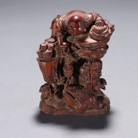 A Qing boxwood bangs play golden toad ornament