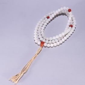 A piece of Qing Dynasty Hetian jade 108 Buddha beads