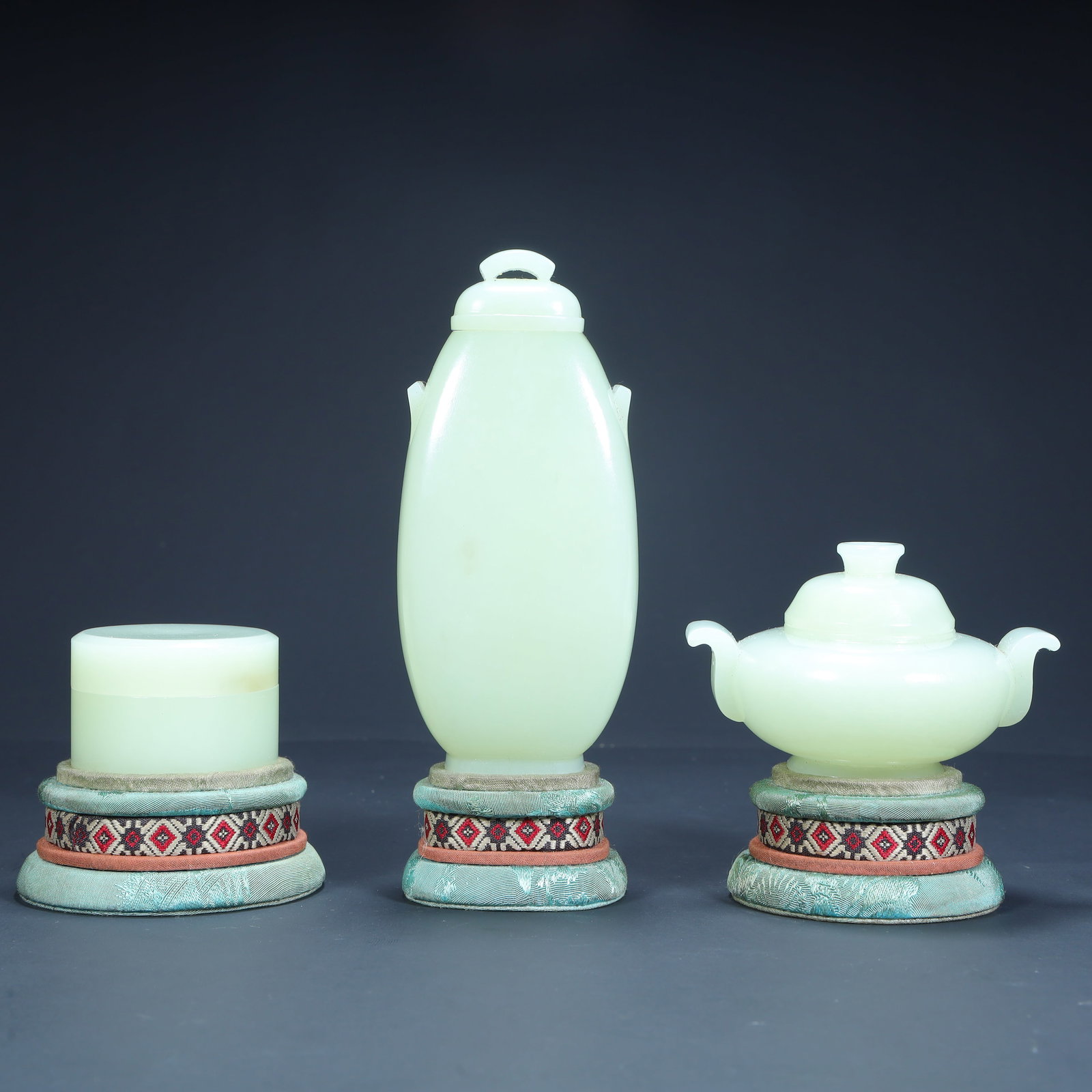 Hetian jade study / tea table set three-piece set (1 of 11)