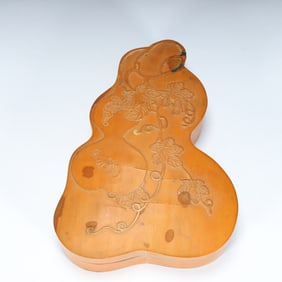 Qing Dynasty "gourd-shaped lid box