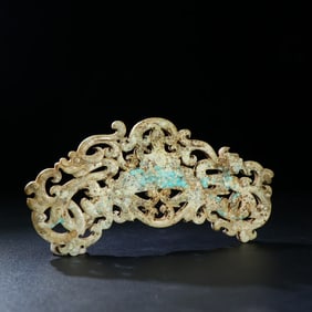 A Han Dynasty jade dragon pattern dragon tiger standing jade huang