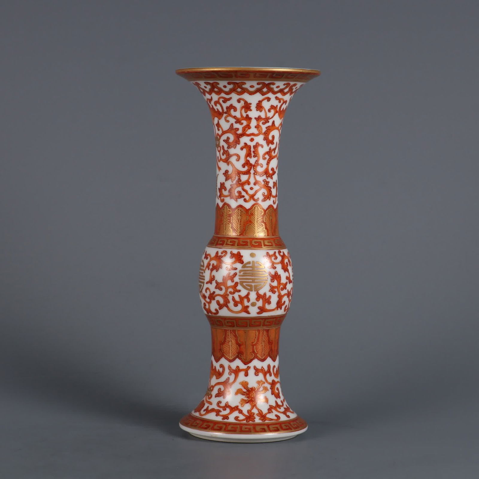 A Qing Qianlong year alum red gold-coated entwined longevity pattern flower cup (1 of 9)