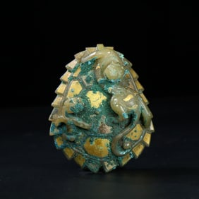 A piece of ancient jade turtle back of gold and silver