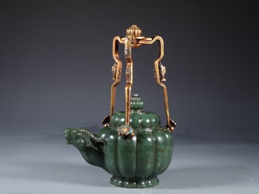 A Hetian jasper beam pot from the Qing Dynasty