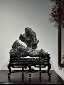 A Qing Dynasty Lingbi stone study room exquisite Shanzi study ornament