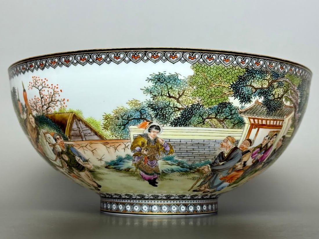 A piece of Wang Dafan, ink color gold rim, Mulan returns to his hometown to inscribe a poem, thin: Wang Dafan ink color gold rim Mulan returns to his hometown to inscribe poems thin tire bowl SIZE: Height 12.8cm Diameter 28.3cm Bottom diameter 11.1cm (The Dimensions Of All Batches Are Manually Meas