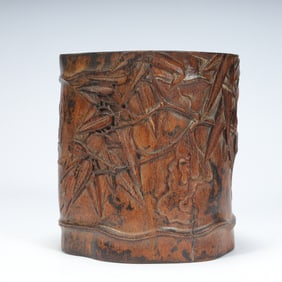 Qing Dynasty rosewood carving "bamboo pattern pen holder"