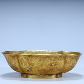 Qing Dynasty gilt flower auspicious beast pattern flower mouth bowl