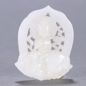 A Qing Dynasty Hetian jade Guanyin pendant