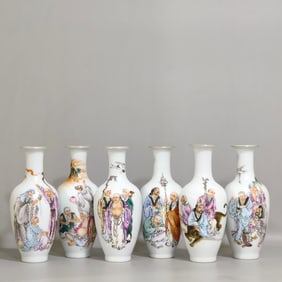 A set of Qing Dynasty Qianlong enamel color eighteen Arhat inscription poem vials