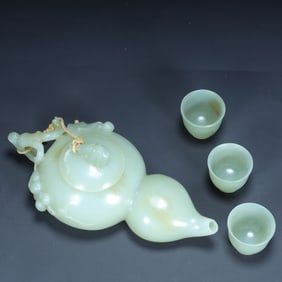 Qing Dynasty Hetian jade "Fu Lu Shuangquan" tea set