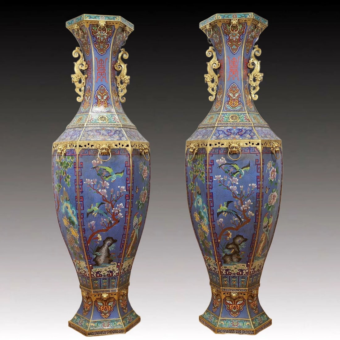A pair of cloisonné hexagonal flower and bird vases from the Qing Dynasty: The cloisonné hexagonal flower and bird vase of the Qing Dynasty SIZE: Width 40cm Height 121cm Weight 82kg (The Dimensions Of All Batches Are Manually Measured.If You Need More Detailed Information,