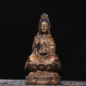 A bronze gold Guanyin Bodhisattva Buddha statue
