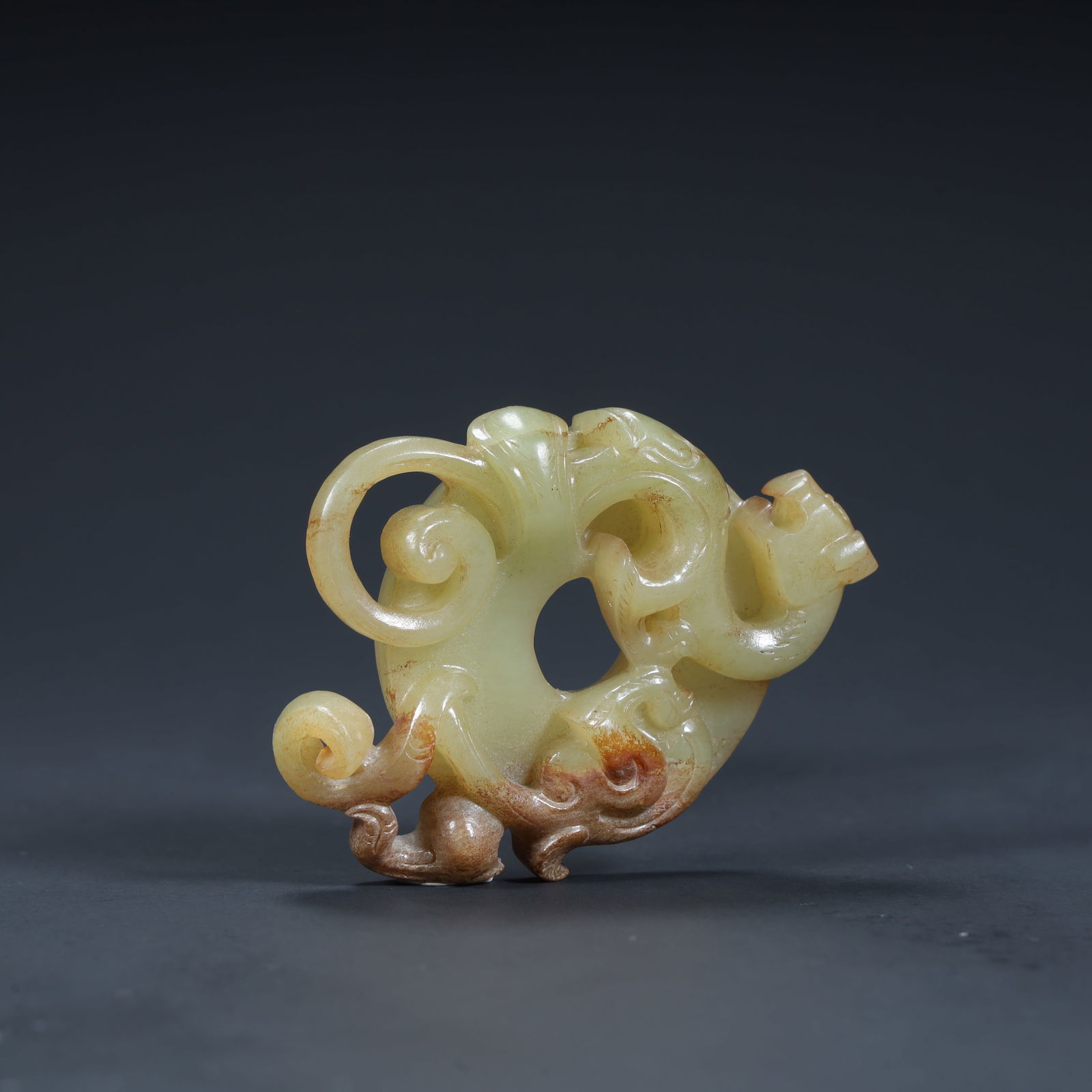 Qing Dynasty ancient jade dragon pattern pendant - 3