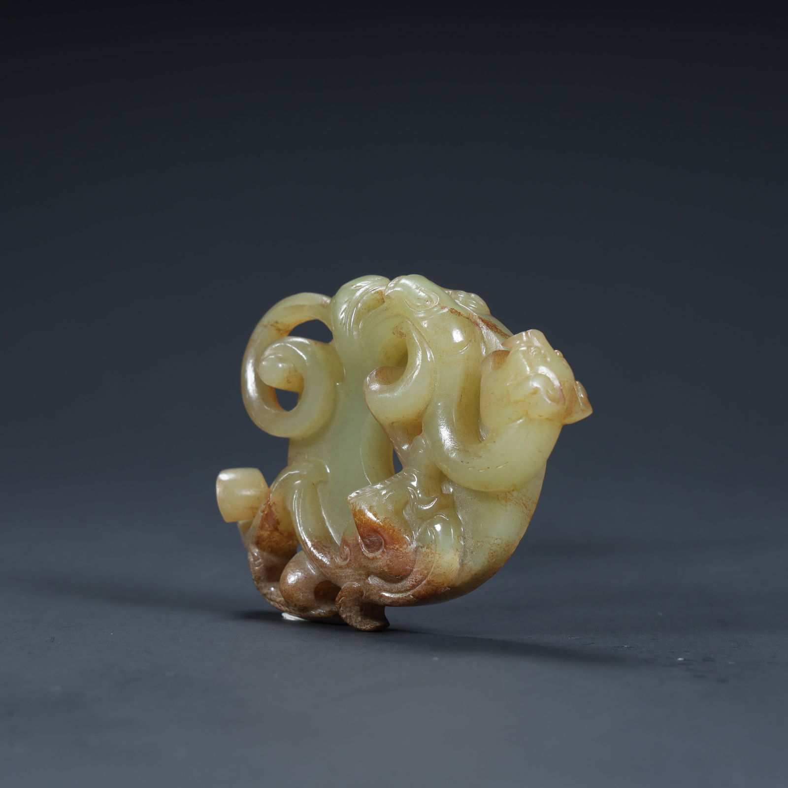 Qing Dynasty ancient jade dragon pattern pendant - 4