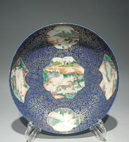 A Qing Kangxi snowflake blue window colorful character landscape plate