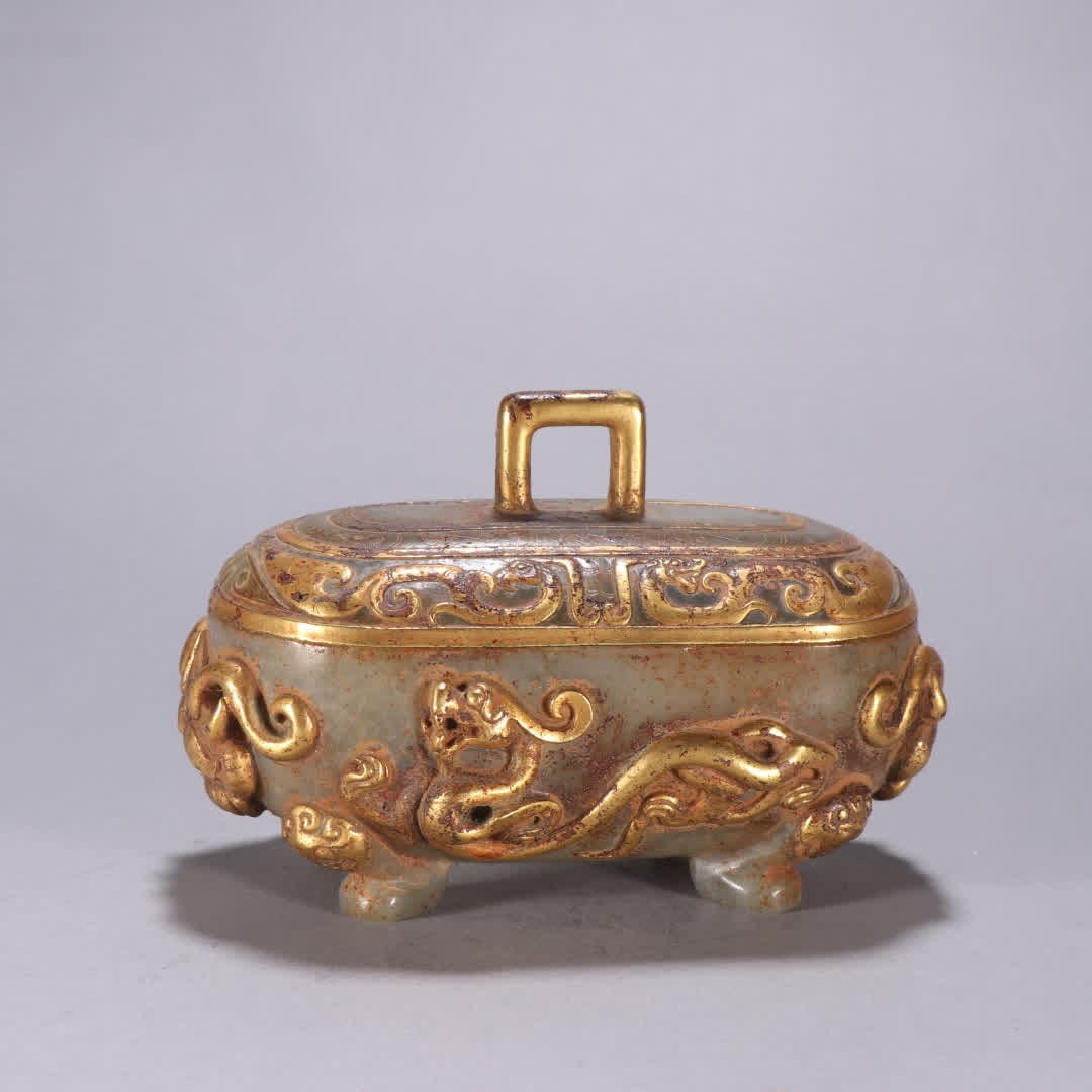 A Liao gold Hetian jade-wrapped gold dragon and phoenix pattern lid box (1 of 9)