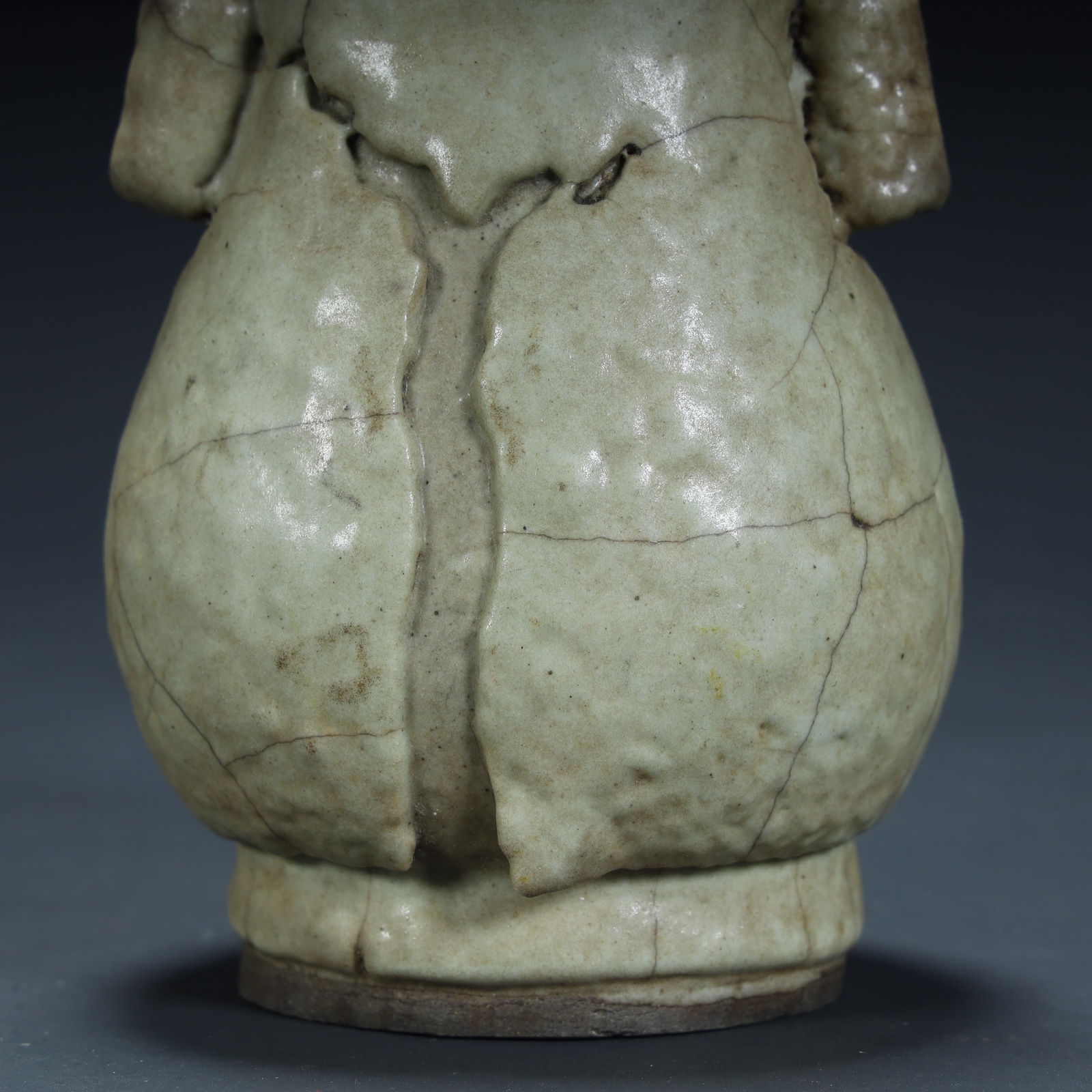 Qing Dynasty celadon "bionic amphora" - 5