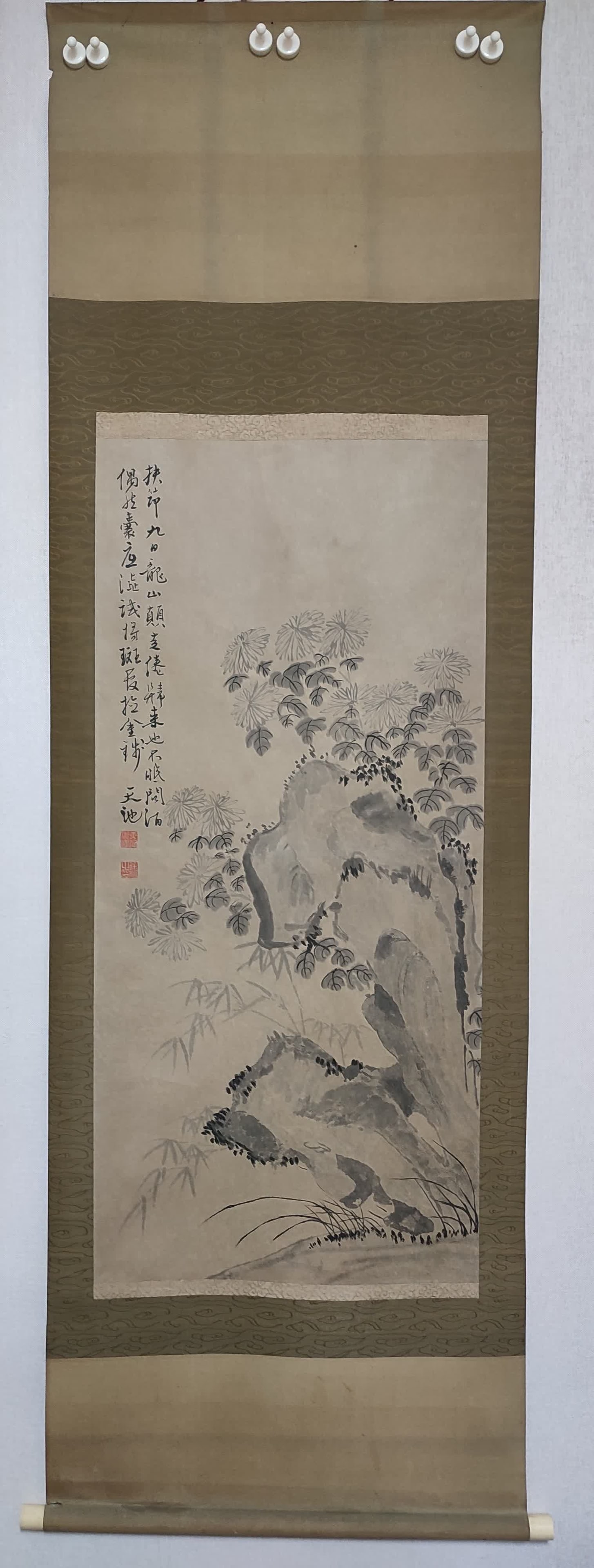 A picture of Xu Wei's ammonite: Xu Wei's ammonite drawing vertical axis SIZE: 109x50cm (The Dimensions Of All Batches Are Manually Measured.If You Need More Detailed Information, Please Contact Our Customer Service Before