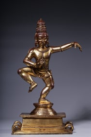 A Qing Dynasty bronze gilt statue of Shiva