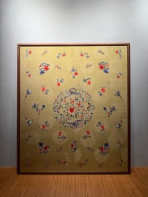 A piece of Qing Dynasty court dragon pattern Song brocade Su embroidery "Butterfly Love Flower"