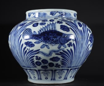 A piece of Yuan mackerel algae pattern jar