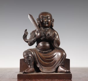 A bronze statue of Guan Yu in the Qing Dynasty