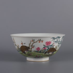 A pastel bowl made in the Yongzheng era of the Qing Dynasty