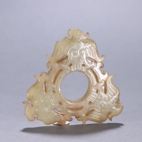 A Hetian jade bird pattern pendant
