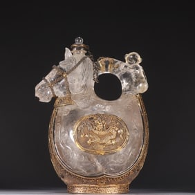 A crystal-clad gold-clad "immediate marquis" horse head pot