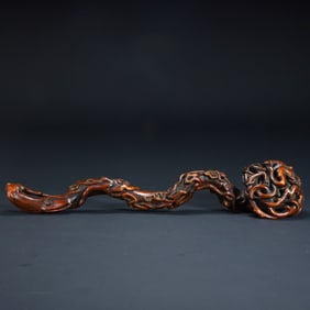 Qing Dynasty agarwood "root pattern" is as good as it sounds