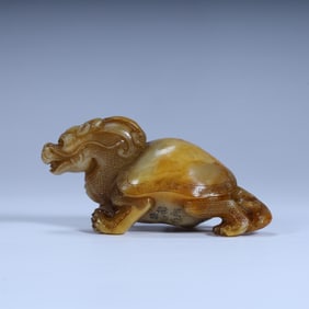Qing Dynasty Shoushan stone dragon turtle ornament