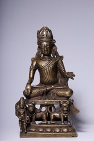 A seated Buddha statue of the Qing Dynasty alloy copper and silver