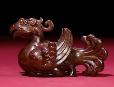 A Han Dynasty jade phoenix bird handle