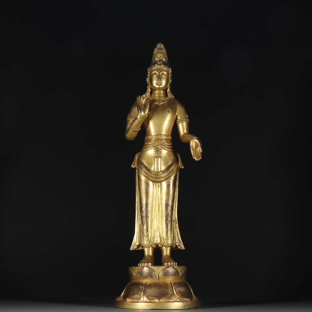 A piece of copper gilt Achaya Bodhisattva: Bronze-gilded Achaya Bodhisattva SIZE: Height 38.5cm width 11.3cm Weight 2690g (The Dimensions Of All Batches Are Manually Measured.If You Need More Detailed Information, Please Contact Our Customer S
