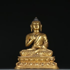 A bronze gilt statue of Shakyamuni in the Ming Dynasty