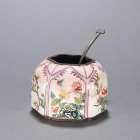 A bronze tire painting enamel window flower butterfly picture water bowl