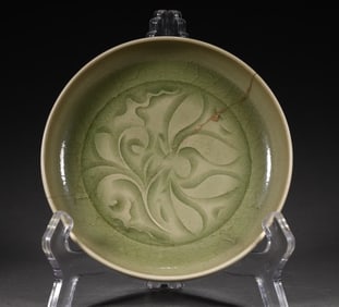 A piece of Northern Song Dynasty Yaozhou kiln plate