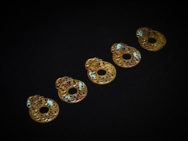 A five-piece set of Han Dynasty ancient jade carved dragon jade