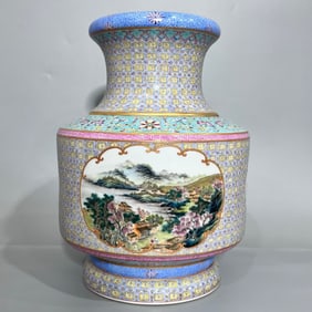 A piece of Qing Qianlong year pastel pattern brocade consecrated landscape plate mouth