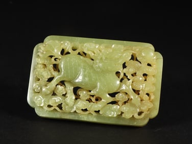A piece of Qing Dynasty Hetian topaz qilin Tu Ruiwazi