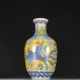 A Qing Dynasty glazed painting enamel dragon and phoenix auspicious vase